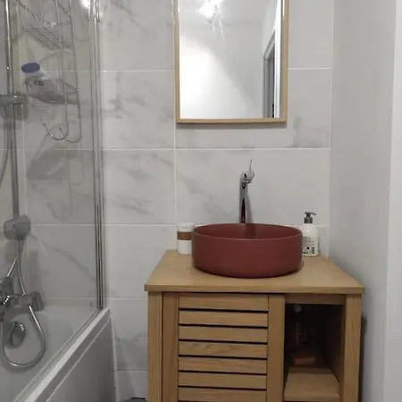 Apartmán T2 Avec Vue Sur L'etang *