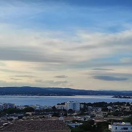 T2 Avec Vue Sur L'etang شقة سُت